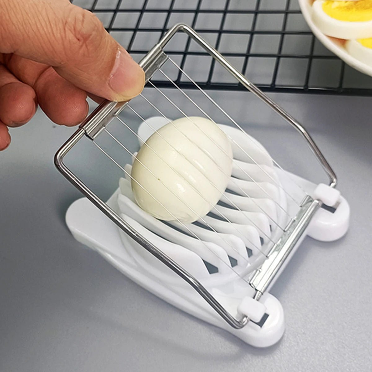 1PC-Single-use Century Egg Slicer, Household Stainless Steel Egg Slicer and Divider, Multifunctional Egg Cutting Tool - Ammpell