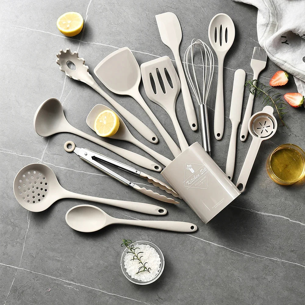 15-Piece Silicone Cooking Utensil Set, Turner, Spatula and Spoons