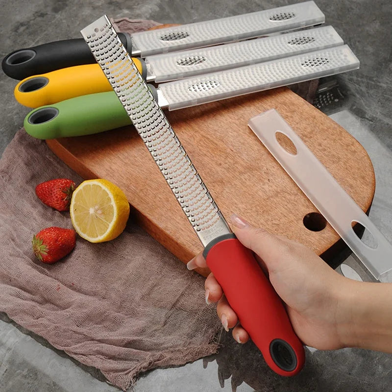 Stainless Steel Cheese Grater and Lemon Zester with Cover
