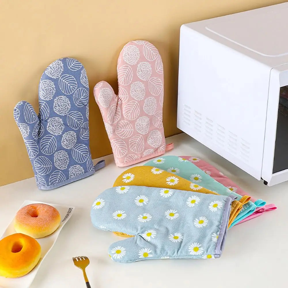Padded Microwave Gloves, Kitchen Mitts for Dishes and Trays, 26 x 13 cm