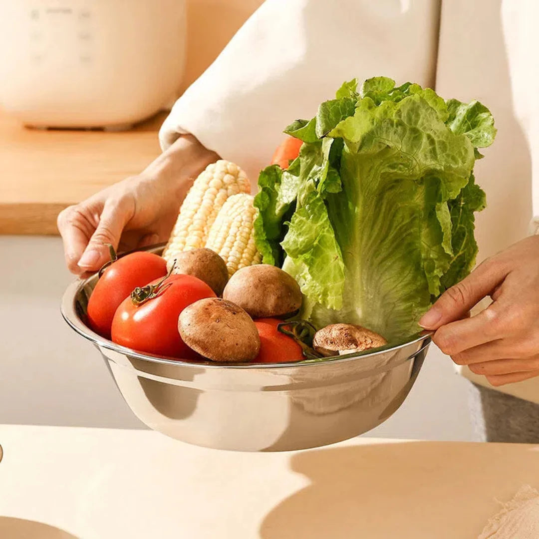 304 Stainless Steel Mixing Bowl, 14 to 26cm