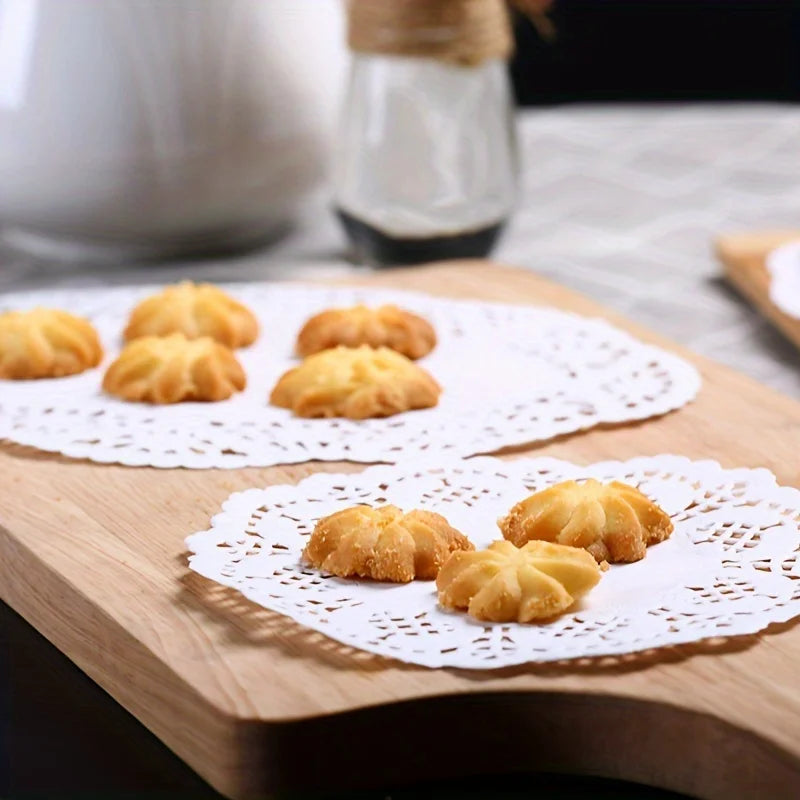 Paper Doilies, Round, Oval or Rectangular, 50 or 100 Pack